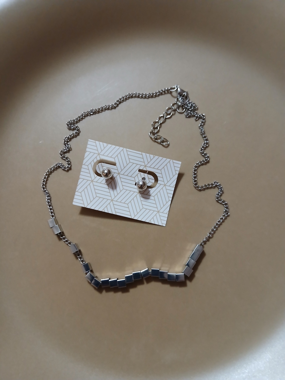 Silver Cube Bead Necklace with Stud Earrings